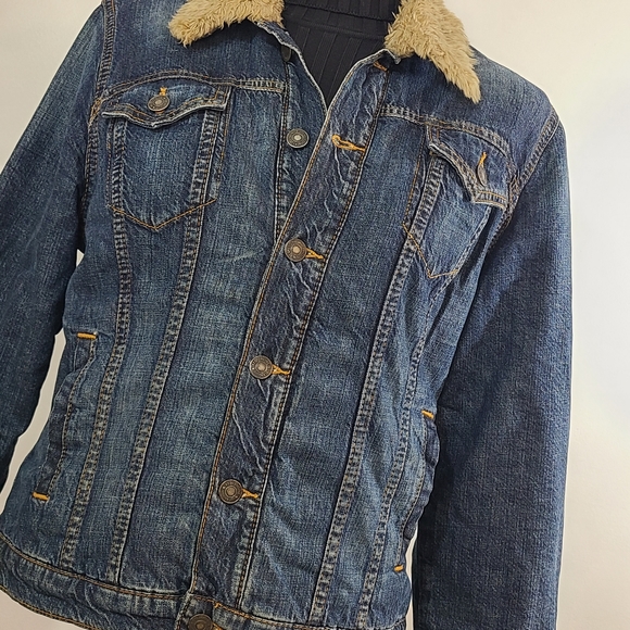 Vintage Red Engine Denim Sherpa Jacket - Picture 2 of 10